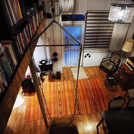 Kaleıçı Müstakıl Bahçelı Ev *