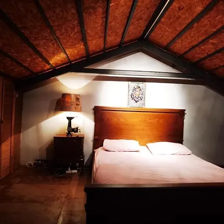 Kaleıçı Müstakıl Bahçelı Ev * Antalya