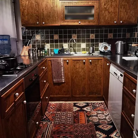 Villa Kaleıçı Müstakıl Bahçelı Ev *