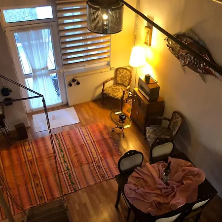 Villa Kaleıçı Müstakıl Bahçelı Ev