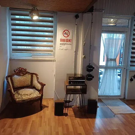 Villa Kaleıçı Müstakıl Bahçelı Ev Antalya