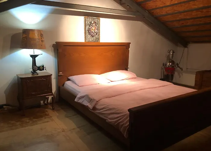 Villa Kaleici Muestakil Bahceli Ev Antalia