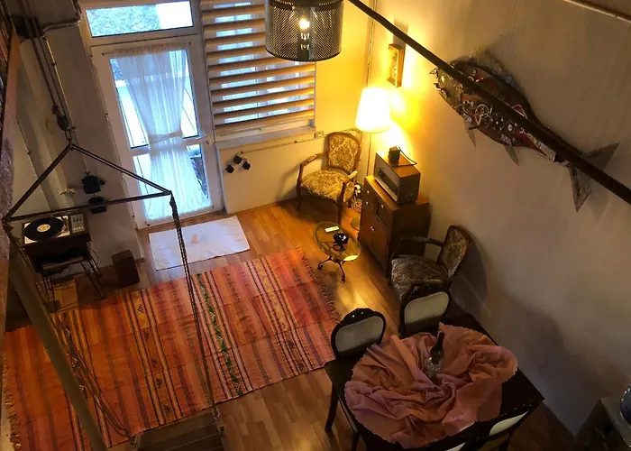 Villa Kaleici Muestakil Bahceli Ev