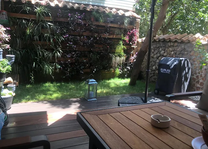 Kaleici Muestakil Bahceli Ev * Antalia