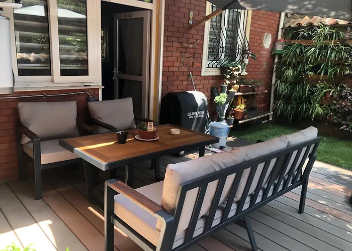 Kaleici Muestakil Bahceli Ev Villa