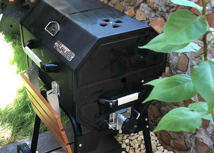 Kaleici Muestakil Bahceli Ev Antalia