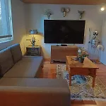 Villa Kaleici Muestakil Bahceli Ev *