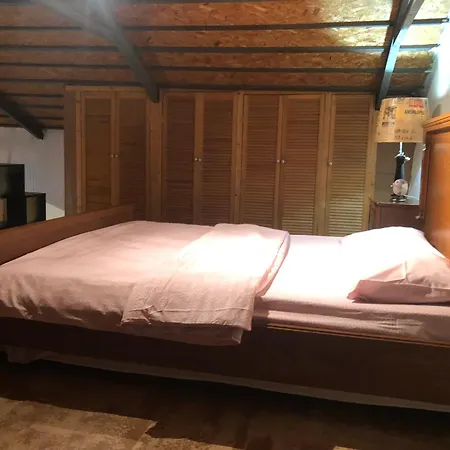 Vila Kaleici Muestakil Bahceli Ev Antalya